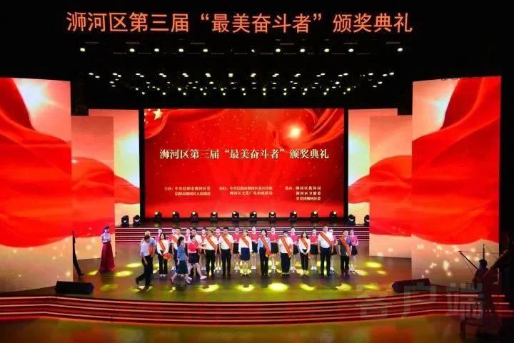 微信群怎样不让别人看我的朋友圈游戏画面